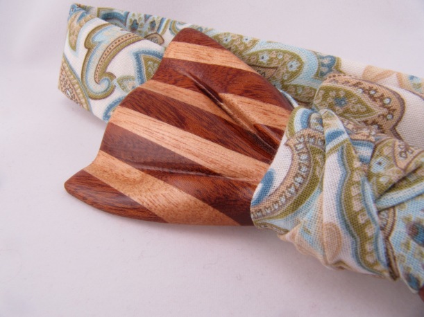 Wood Bow Tie by Ella Bing
