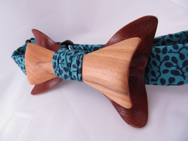 Ella Bing Wood Bow Tie