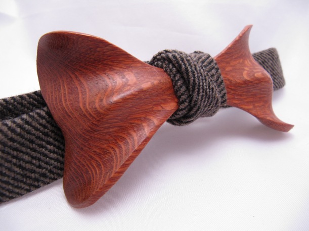 Wood Bow Tie by Ella Bing